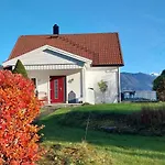 Norwegian Fjords Time Out * Странда